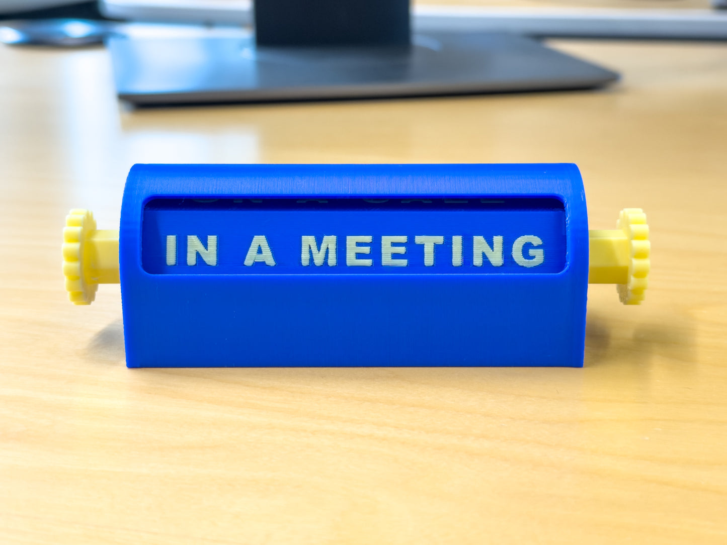 Personalized Desktop Status Sign – Do Not Disturb