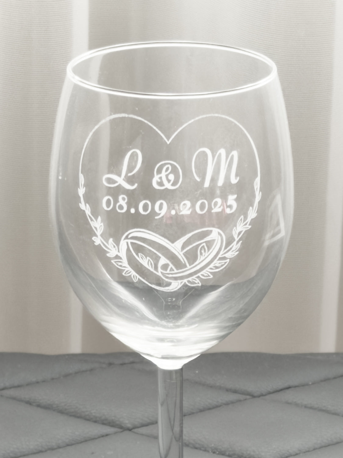 Personalized wine glass