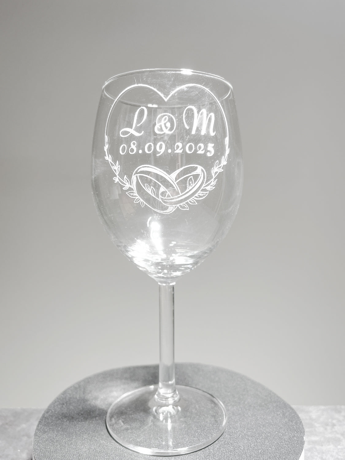 Personalized wine glass